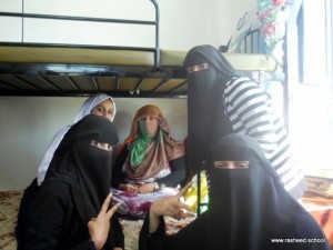 Visiting to Al-Haya home for cancer patients care  (6)