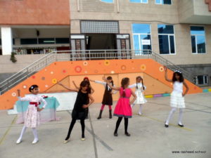 honoring-studens-in-arrasheed-modern-school-2